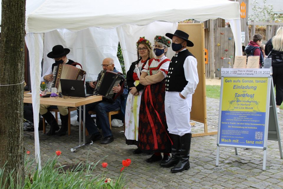 2022 Maibaum Halle